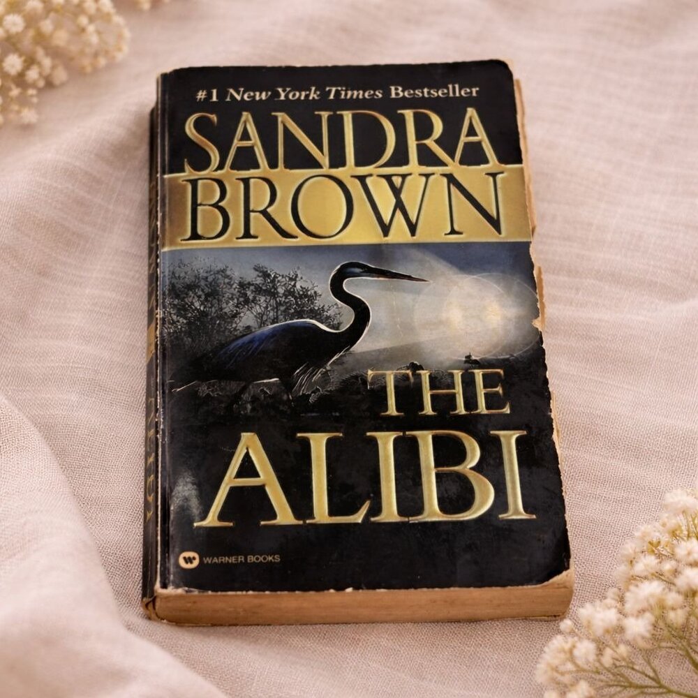 The Alibi Sandra Brown Paperback Romantic Suspense Mystery Thriller Vintage Book
